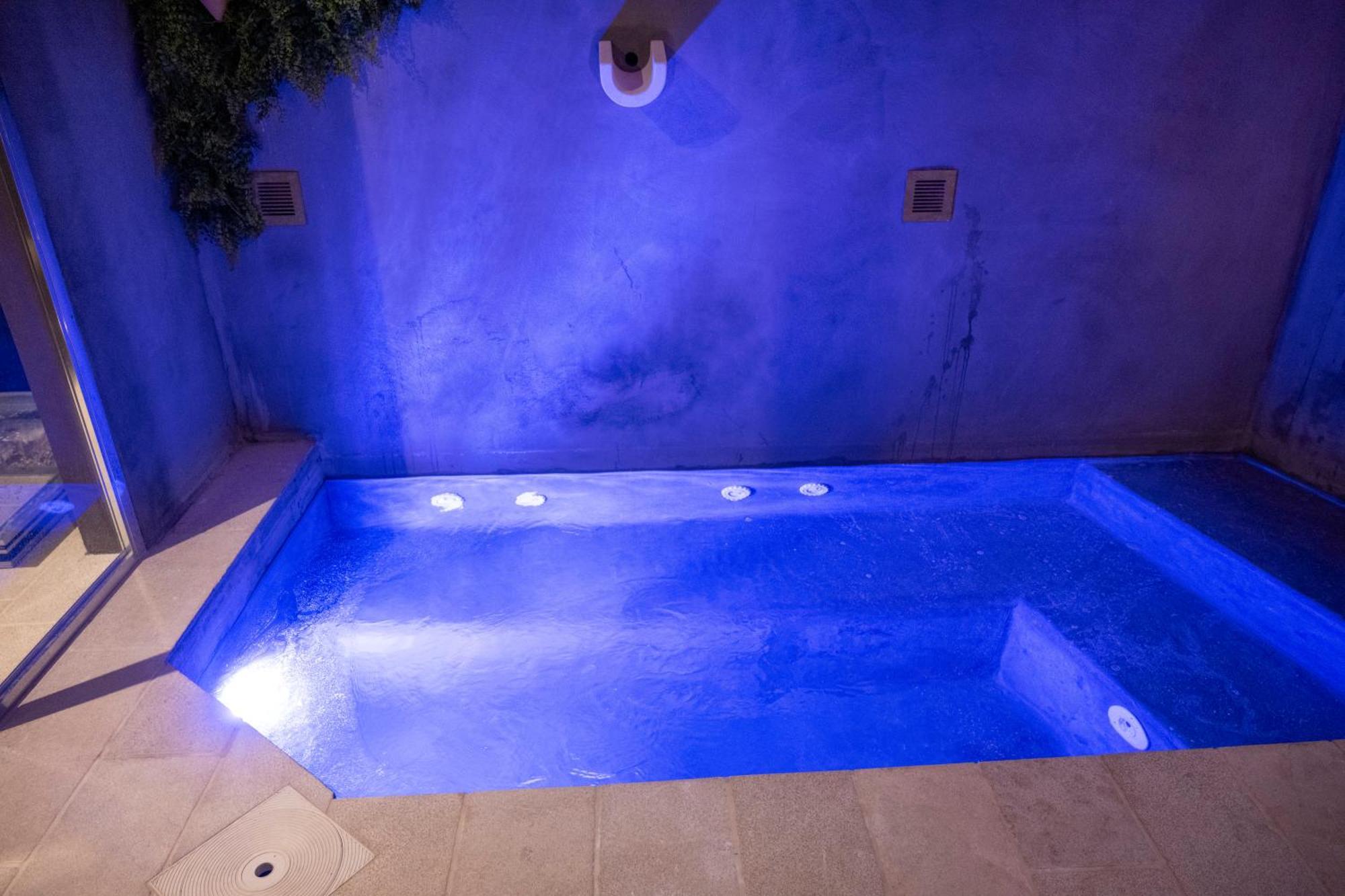 Aqva Luxury Apartment Spa Monopoli Exteriör bild