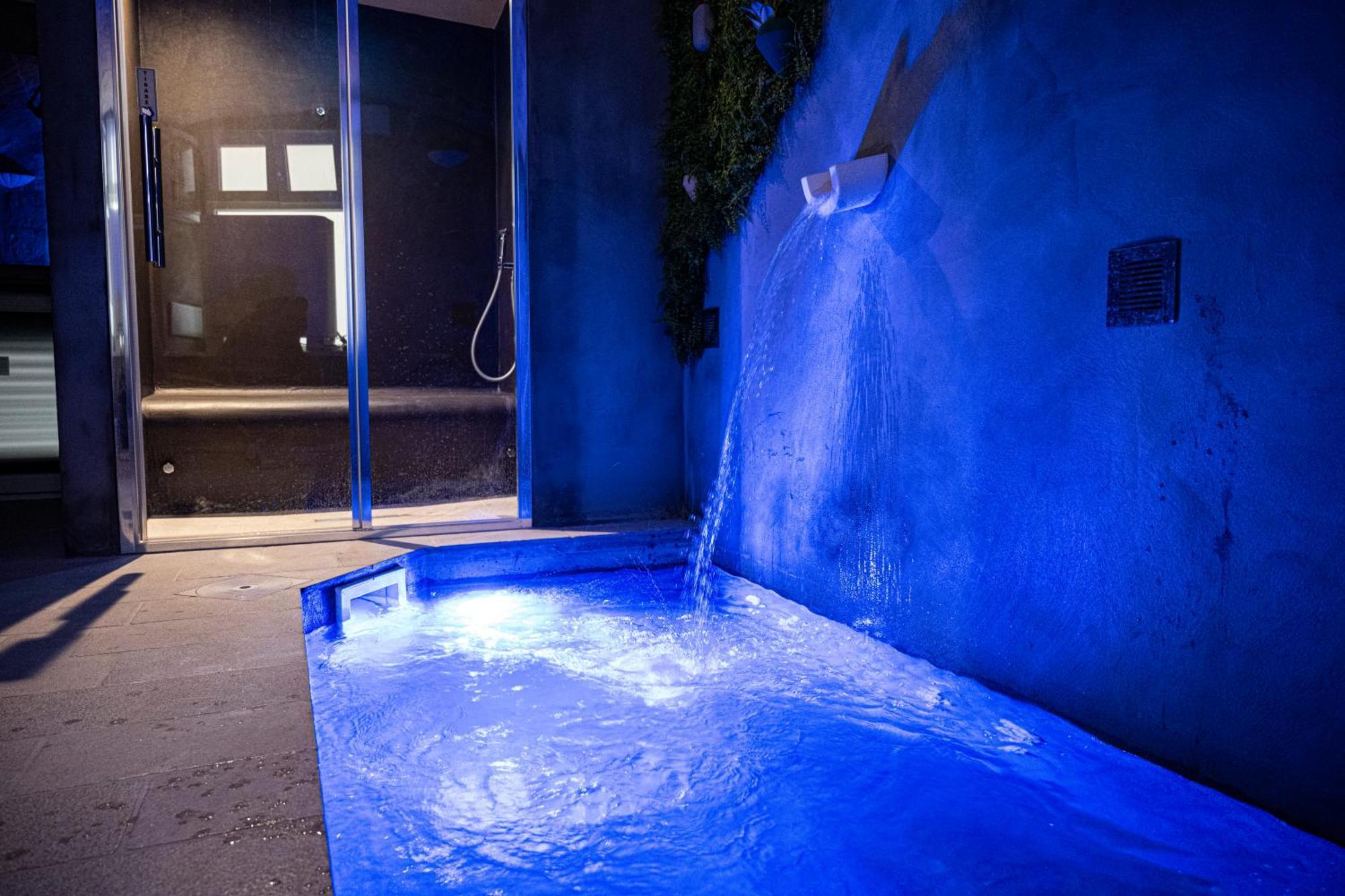 Aqva Luxury Apartment Spa Monopoli Exteriör bild
