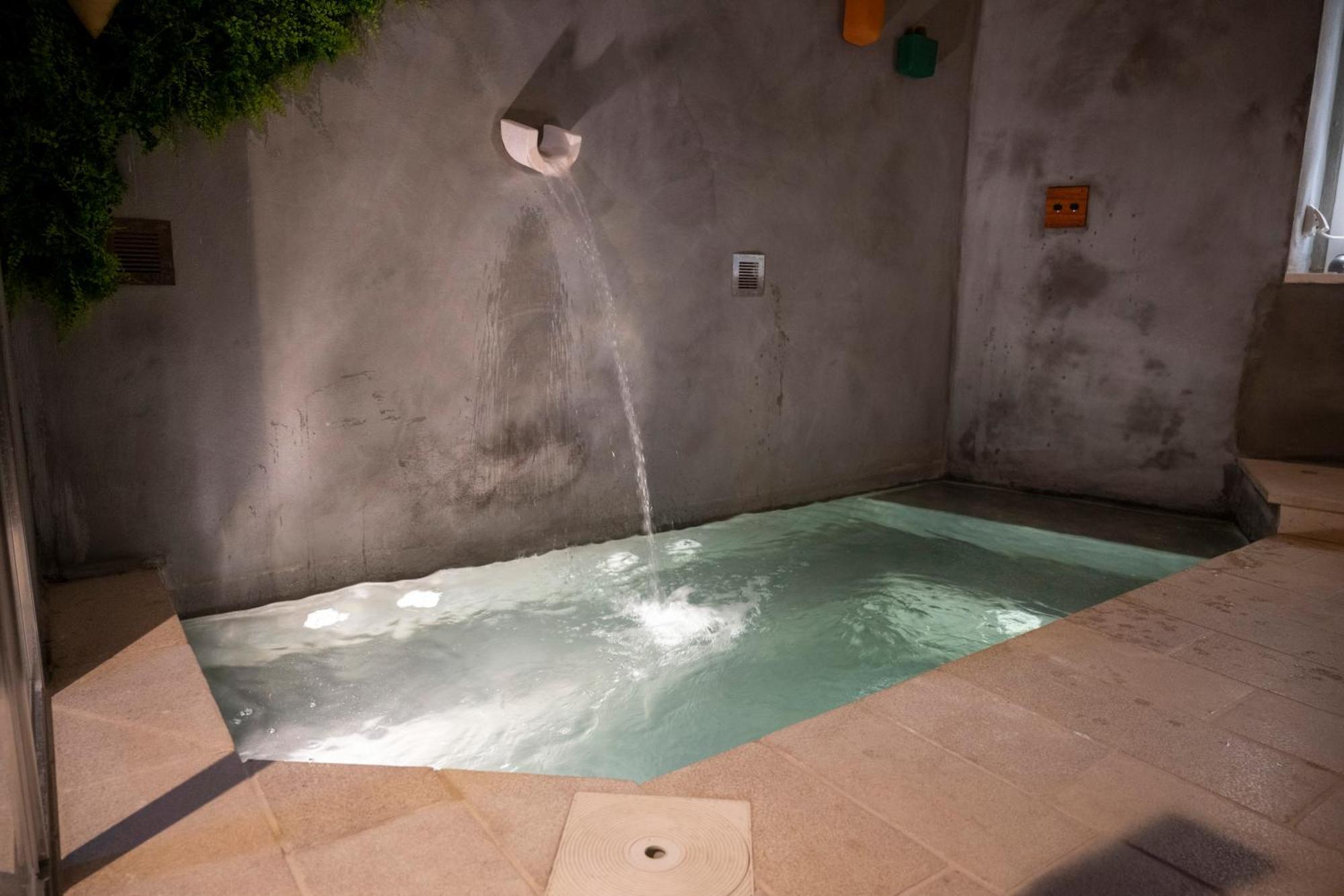 Aqva Luxury Apartment Spa Monopoli Exteriör bild